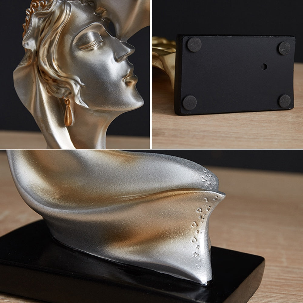 GoldKiss - Sculpture Exquisite Resin Couple Gift Creative Statue